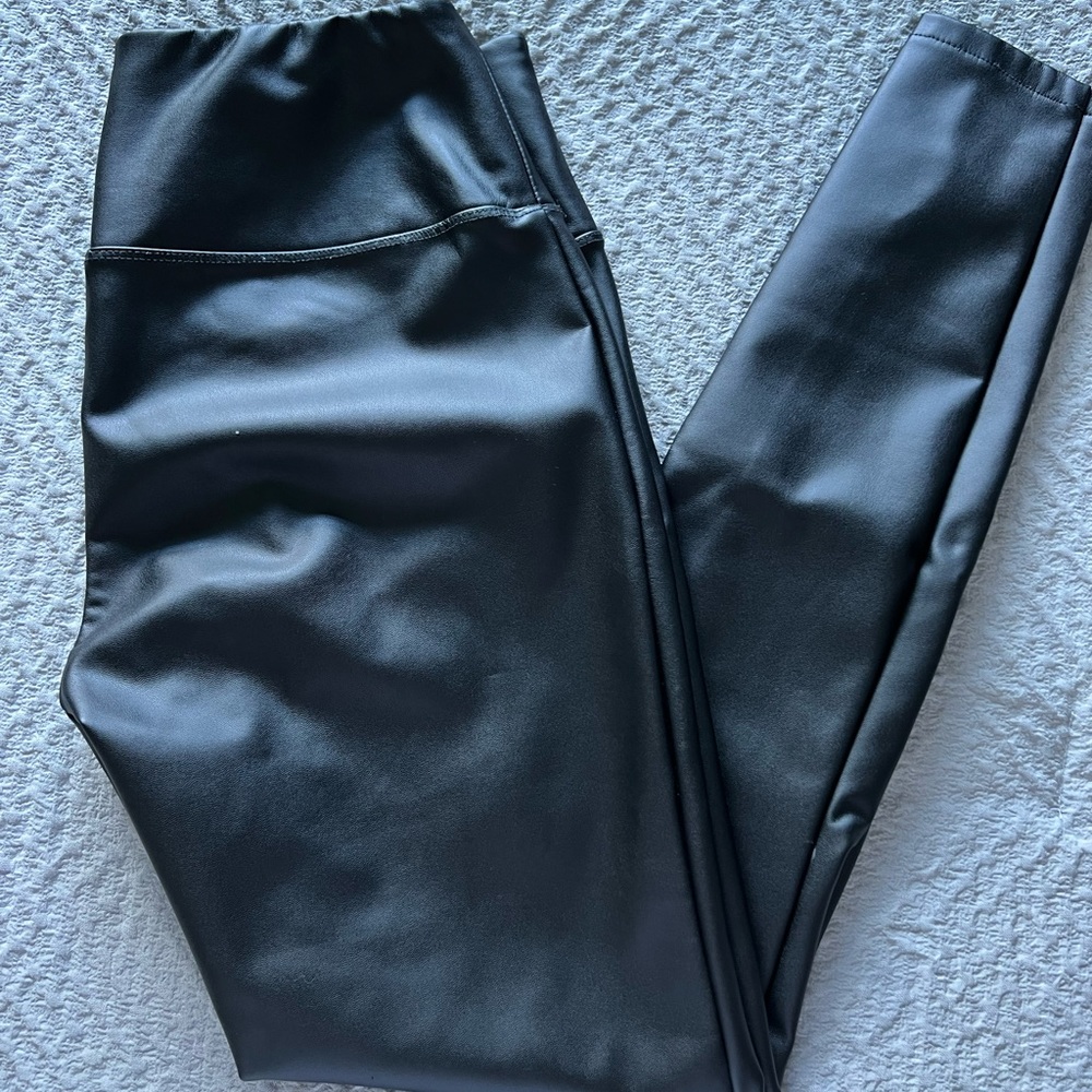 Faux leather leggings